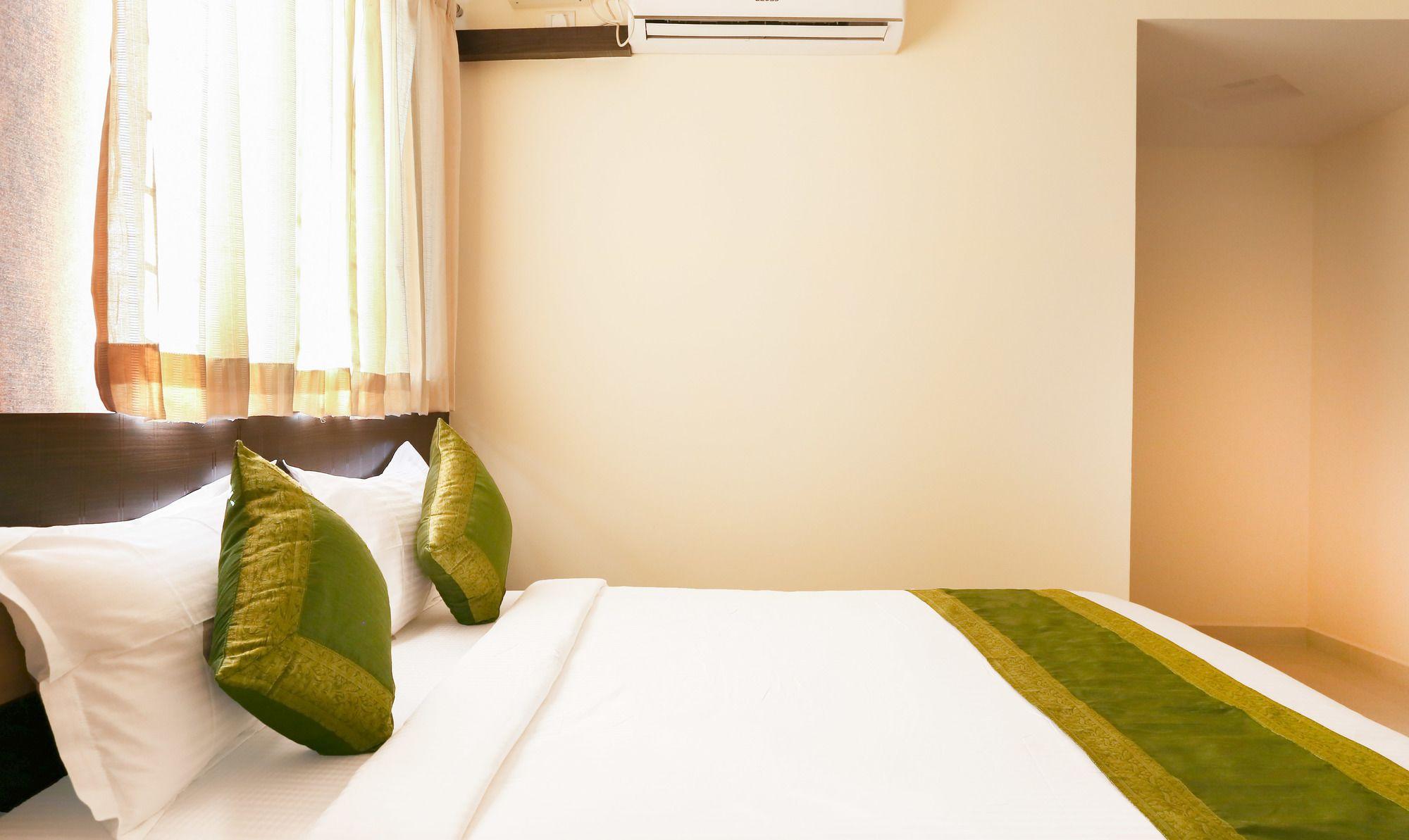 Fabhotel Rotano Suites - Yelahanka Bangalore Extérieur photo