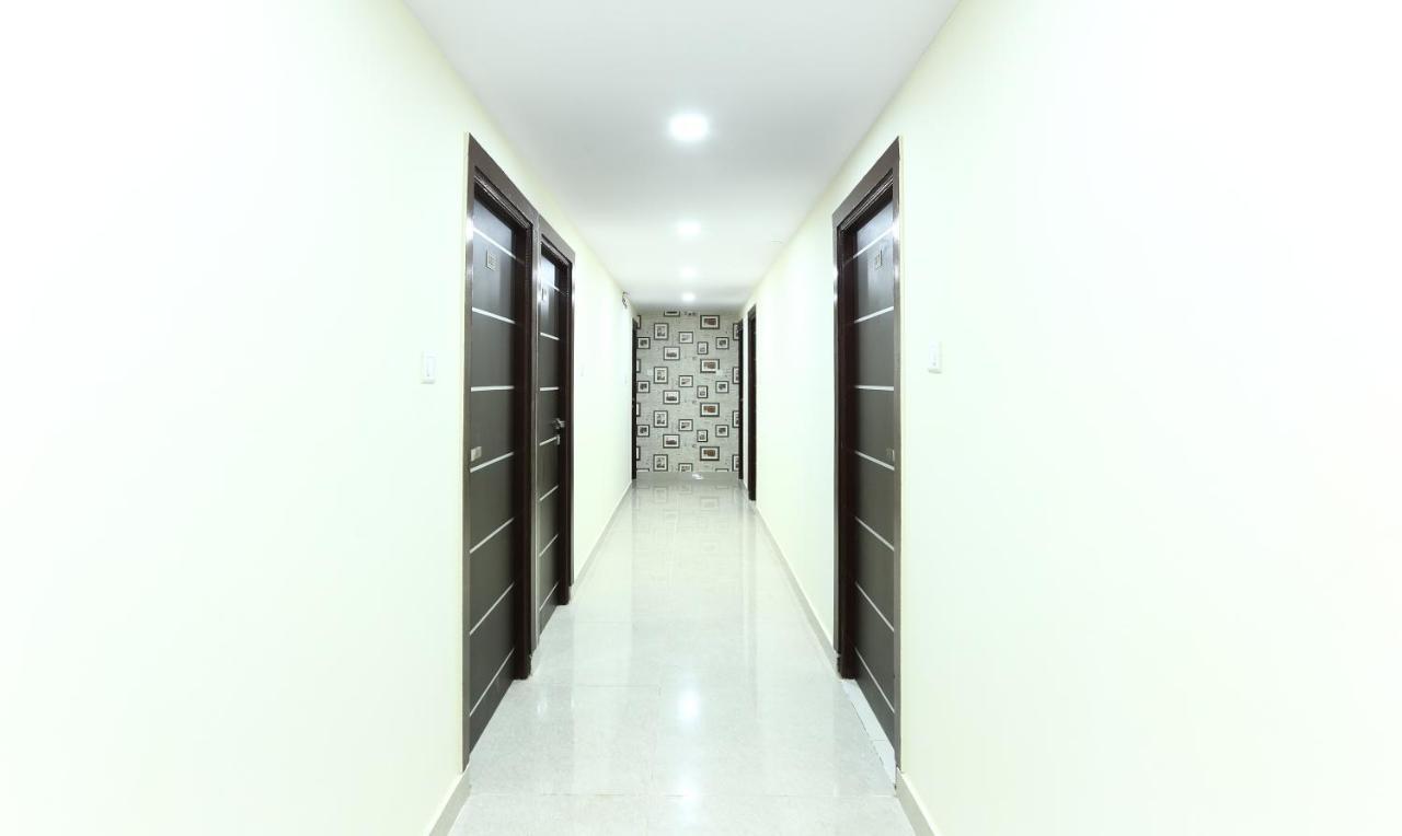 Fabhotel Rotano Suites - Yelahanka Bangalore Extérieur photo