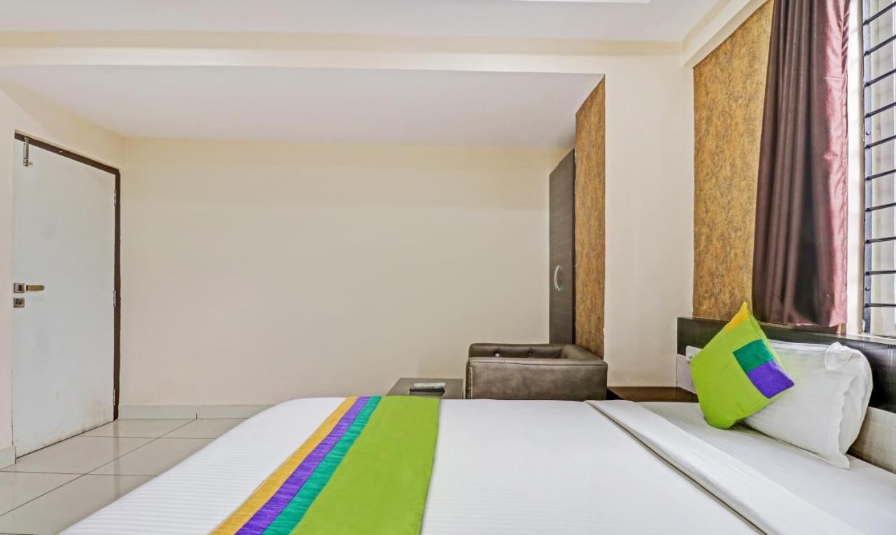 Fabhotel Rotano Suites - Yelahanka Bangalore Extérieur photo