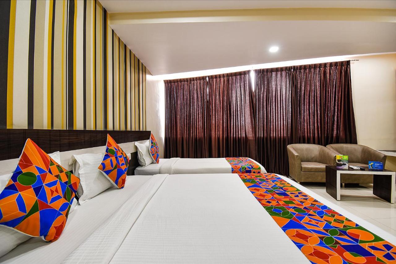 Fabhotel Rotano Suites - Yelahanka Bangalore Extérieur photo