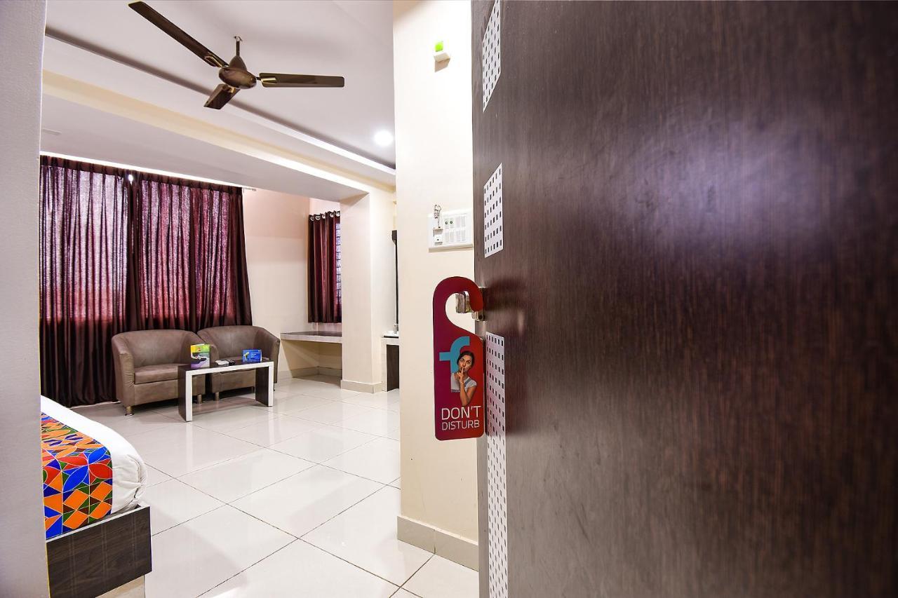 Fabhotel Rotano Suites - Yelahanka Bangalore Extérieur photo