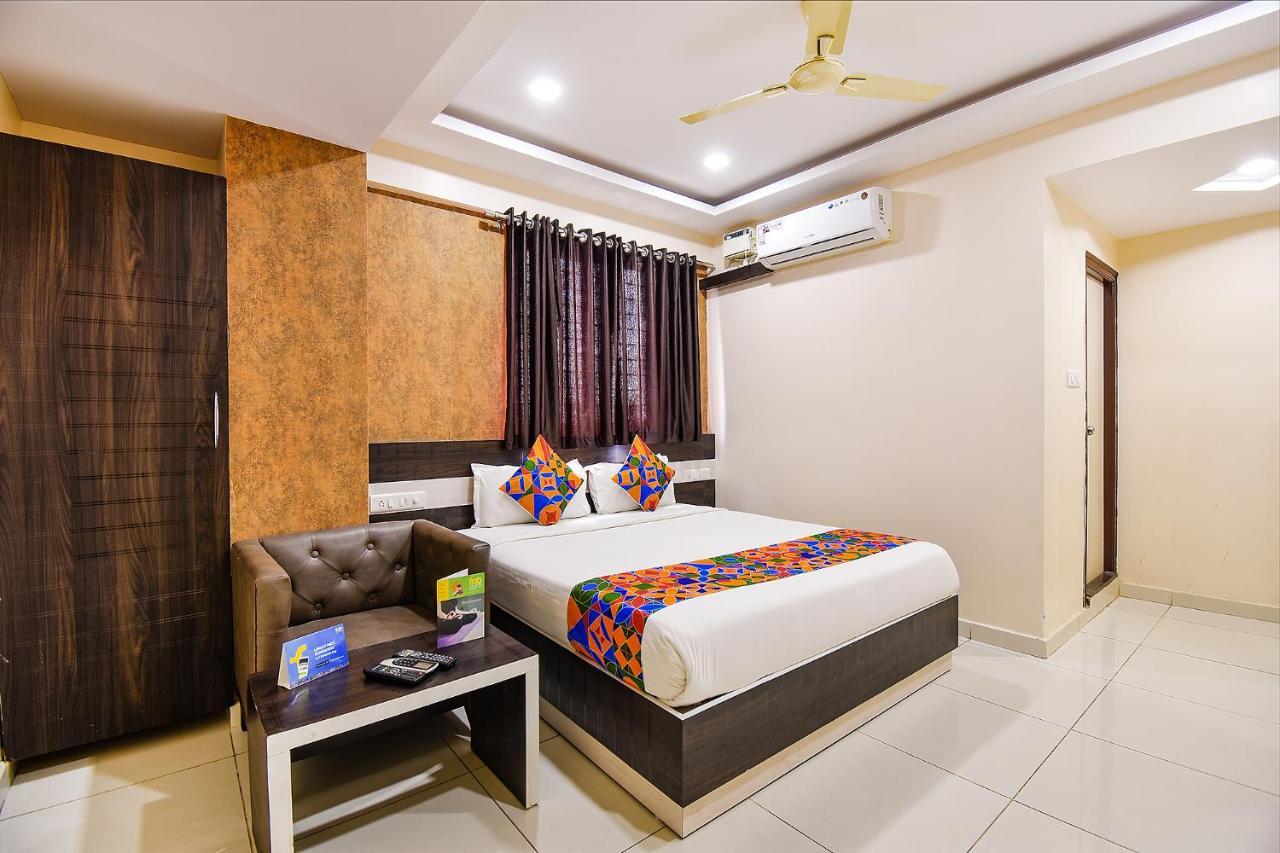 Fabhotel Rotano Suites - Yelahanka Bangalore Extérieur photo