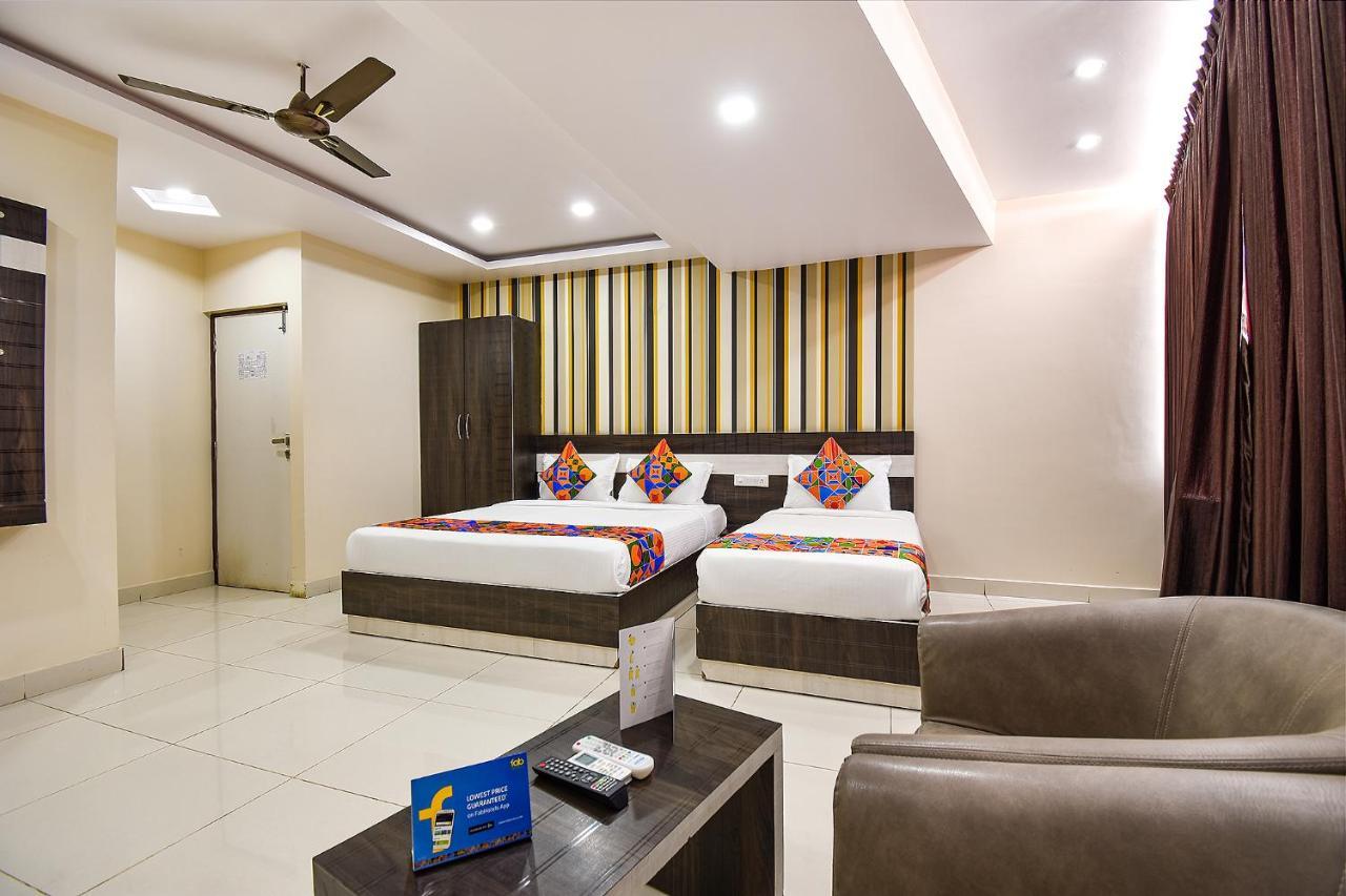 Fabhotel Rotano Suites - Yelahanka Bangalore Extérieur photo