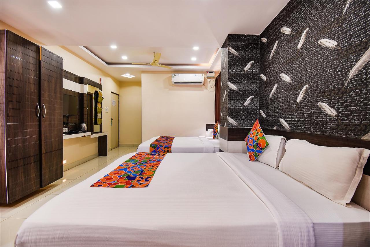 Fabhotel Rotano Suites - Yelahanka Bangalore Extérieur photo